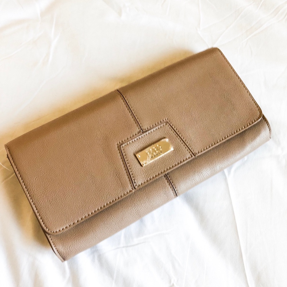 BCBG Clutch